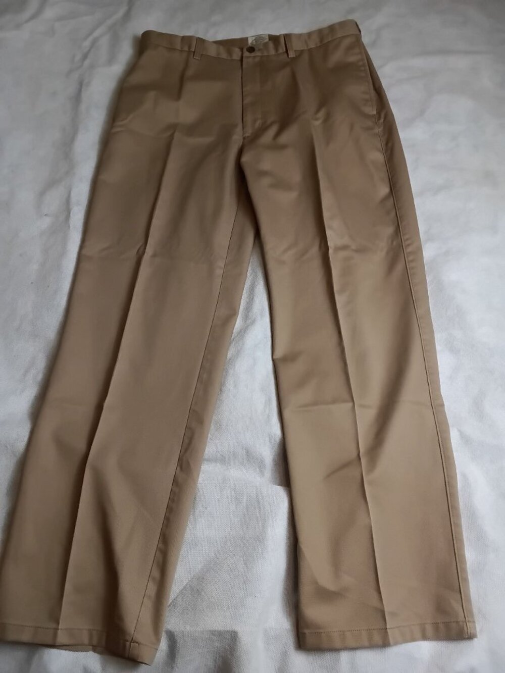 St John's Bay Khaki Pants 38x34 Worry Free Flat Beige